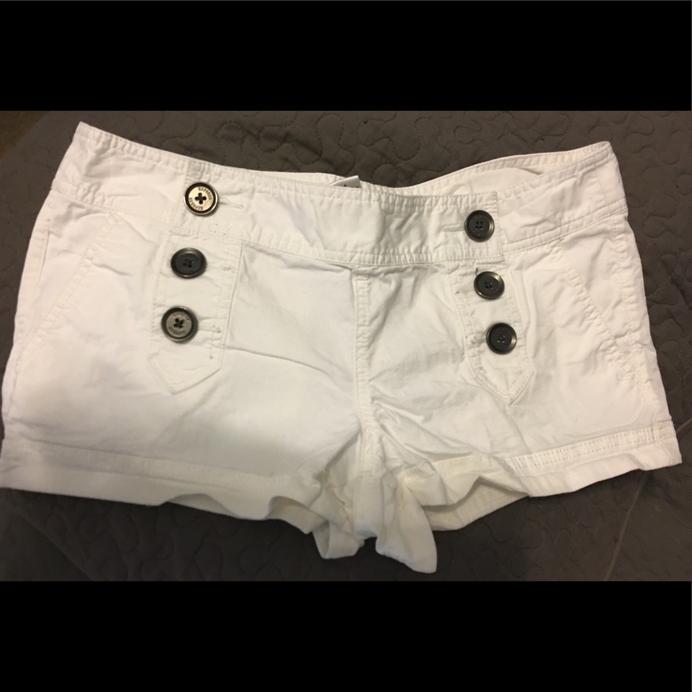 Express white sailor shorts size 6
